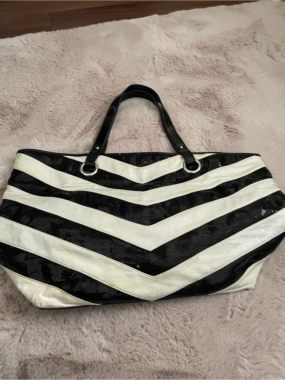 White House Black Market Black and White Chevron Tote